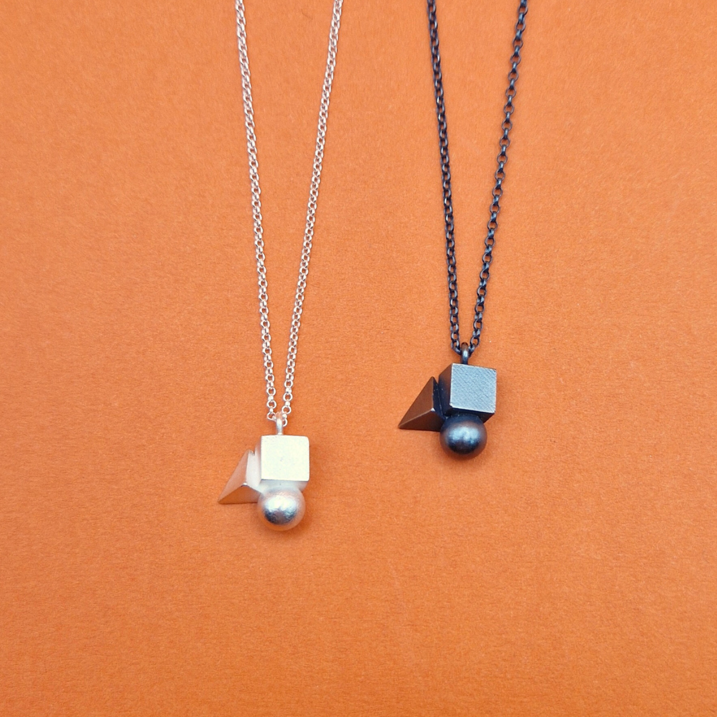 Bauhaus Cluster Pendant - silver - Image 2